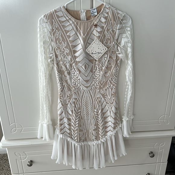 NWT - Picture 2 of 3